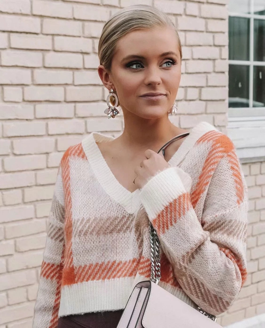 V-neck Short Sweater Retro Check Girl Sweater